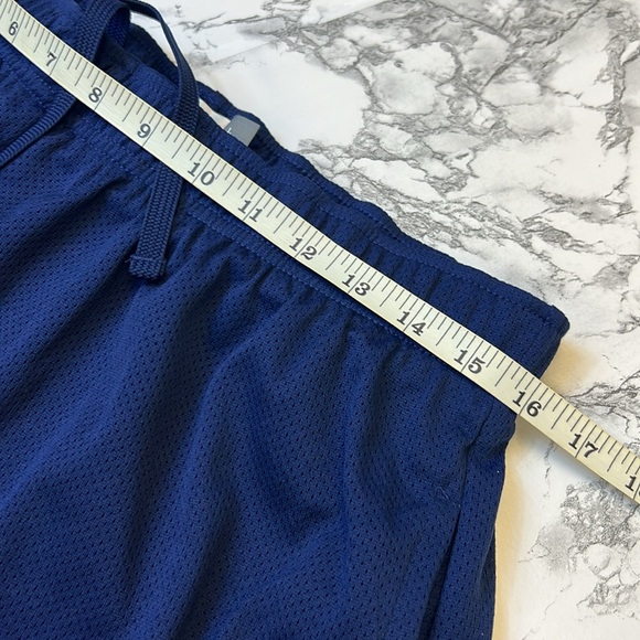 Men’s Old Navy Mesh Athletic Basketball Workout shorts- 1119 - Picture 4 of 5